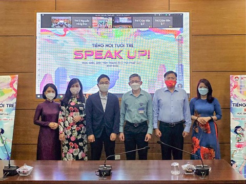 ‘Thế giới luật’ rộng lớn, Gen Z đã chinh phục thế nào? - Ảnh 3.