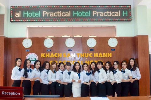 Học nghề đang là xu hướng của nhiều bạn trẻ - Ảnh 1. Học nghề đang là xu hướng của nhiều bạn trẻ - Ảnh 1.