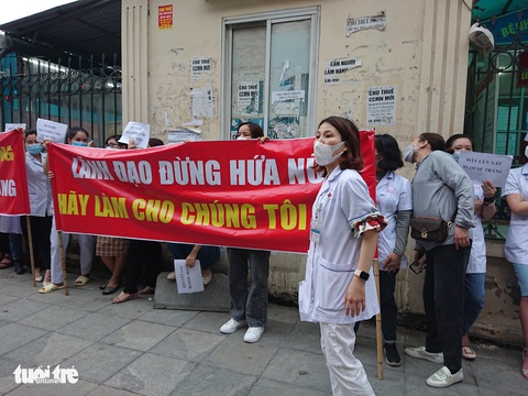 Lãnh đạo Bệnh viện Tuệ Tĩnh thông tin về việc nợ lương y bác sĩ - Ảnh 1. Lãnh đạo Bệnh viện Tuệ Tĩnh thông tin về việc nợ lương y bác sĩ - Ảnh 1.