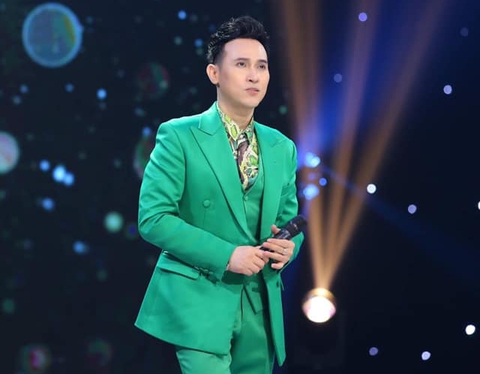 Hà Anh Tuấn làm đại sứ bảo vệ động vật hoang dã; Min ra mắt album đầu tay - Ảnh 5. Hà Anh Tuấn làm đại sứ bảo vệ động vật hoang dã; Min ra mắt album đầu tay - Ảnh 5.