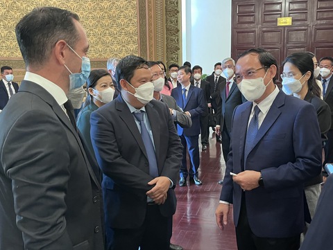 TP.HCM mời góp ý, nhà đầu tư mong đẩy nhanh đầu tư hạ tầng cảng biển - Ảnh 1. TP.HCM mời góp ý, nhà đầu tư mong đẩy nhanh đầu tư hạ tầng cảng biển - Ảnh 1.