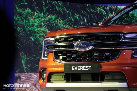 Cận cảnh Ford Ranger và Everest 2023 vừa ra mắt Thái Lan, về Việt Nam cuối năm nay - Ảnh 11. Cận cảnh Ford Ranger và Everest 2023 vừa ra mắt Thái Lan, về Việt Nam cuối năm nay - Ảnh 11.