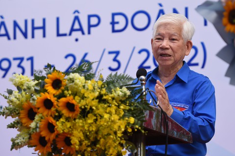 Họp mặt cán bộ Đoàn Sông Bé - Bình Dương - Bình Phước qua các thời kỳ - Ảnh 2. Họp mặt cán bộ Đoàn Sông Bé - Bình Dương - Bình Phước qua các thời kỳ - Ảnh 2.