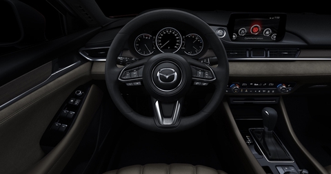 Mazda6 giảm giá sâu tại đại lý, chỉ còn từ 744 triệu đồng, cố bám đuổi Toyota Camry - Ảnh 3. Mazda6 giảm giá sâu tại đại lý, chỉ còn từ 744 triệu đồng, cố bám đuổi Toyota Camry - Ảnh 3.