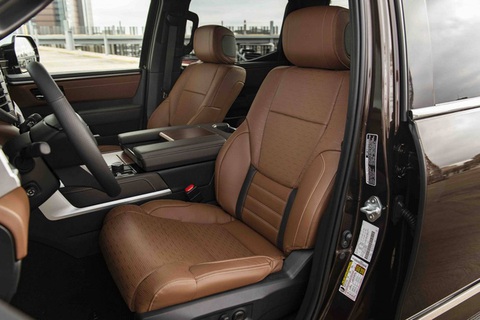 Toyota Tundra 2022 chào giá cao nhất 5,2 tỉ đồng tại Việt Nam, cạnh tranh Ford F-150 - Ảnh 4. Toyota Tundra 2022 chào giá cao nhất 5,2 tỉ đồng tại Việt Nam, cạnh tranh Ford F-150 - Ảnh 4.