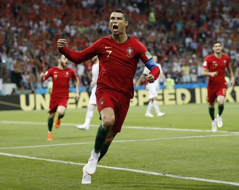 Đua nước rút đến World Cup 2022 - Ảnh 1. Đua nước rút đến World Cup 2022 - Ảnh 1.
