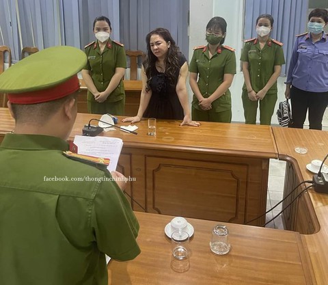 Khởi tố, bắt tạm giam bà Nguyễn Phương Hằng - Ảnh 3. Khởi tố, bắt tạm giam bà Nguyễn Phương Hằng - Ảnh 3.