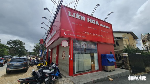 Không xác định được nguyên nhân gây ngộ độc bánh mì Liên Hoa? - Ảnh 1. Không xác định được nguyên nhân gây ngộ độc bánh mì Liên Hoa? - Ảnh 1.
