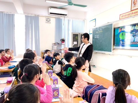 Prudential khởi động cuộc thi Cha-Ching Bé giỏi Tiền hay - Ảnh 2. Prudential khởi động cuộc thi Cha-Ching Bé giỏi Tiền hay - Ảnh 2.
