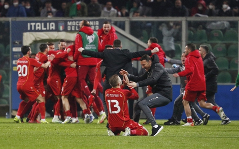 Thua sốc Bắc Macedonia, Ý lần thứ hai liên tiếp lỡ hẹn World Cup - Ảnh 4. Thua sốc Bắc Macedonia, Ý lần thứ hai liên tiếp lỡ hẹn World Cup - Ảnh 4.