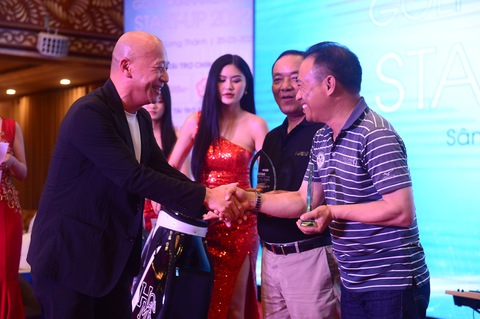 Sôi nổi đêm Gala trao giải Golf Tournament For Start-up 2022 - Ảnh 9. Sôi nổi đêm Gala trao giải Golf Tournament For Start-up 2022 - Ảnh 9.
