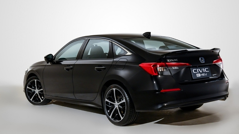 Honda Civic 2022 hybrid ra mắt Đông Nam Á: Đi 100km hết chưa tới 5 lít xăng - Ảnh 4. Honda Civic 2022 hybrid ra mắt Đông Nam Á: Đi 100km hết chưa tới 5 lít xăng - Ảnh 4.
