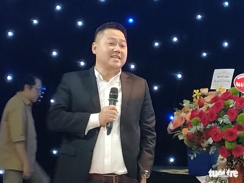 Thành Lộc, Kim Xuân, Hữu Châu, Mỹ Uyên... mừng Kim Cương ra mắt audio hồi ký - Ảnh 3. Thành Lộc, Kim Xuân, Hữu Châu, Mỹ Uyên... mừng Kim Cương ra mắt audio hồi ký - Ảnh 3.