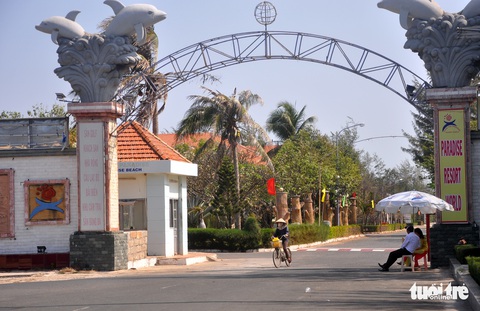 Liên doanh ở Vũng Tàu có 220 ha đất vàng nhưng nợ hơn 800 tỉ đồng tiền thuê đất, tiền thuế - Ảnh 2. Liên doanh ở Vũng Tàu có 220 ha đất vàng nhưng nợ hơn 800 tỉ đồng tiền thuê đất, tiền thuế - Ảnh 2.