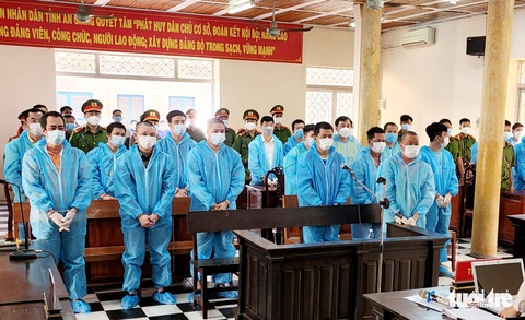 Phạt tù Nguyễn Ngọc Thuận và 42 đàn em vụ sòng gà lớn nhất tỉnh An Giang - Ảnh 1. Phạt tù Nguyễn Ngọc Thuận và 42 đàn em vụ sòng gà lớn nhất tỉnh An Giang - Ảnh 1.
