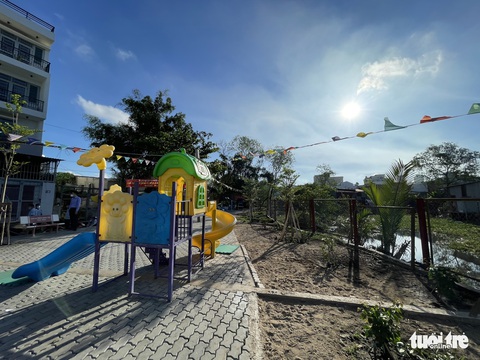 Quận 7 đã khơi thông hàng chục kênh rạch giúp giảm ngập - Ảnh 3. Quận 7 đã khơi thông hàng chục kênh rạch giúp giảm ngập - Ảnh 3.