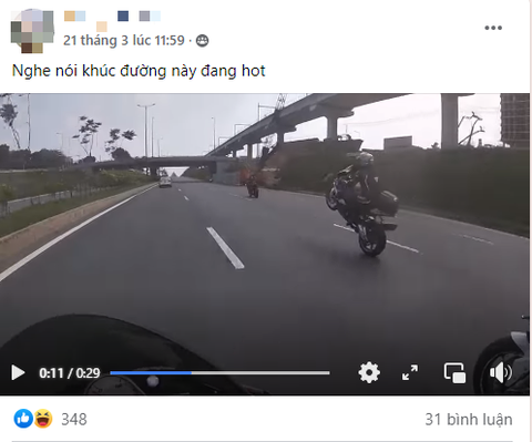 Đăng clip phóng mô tô vun vút, bốc đầu... như thách thức pháp luật - Ảnh 1. Đăng clip phóng mô tô vun vút, bốc đầu... như thách thức pháp luật - Ảnh 1.