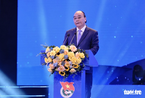 Giữa thủ đô, bệnh nhân TP.HCM xúc động gặp lại bác sĩ cứu sống mình khỏi COVID-19 - Ảnh 1. Giữa thủ đô, bệnh nhân TP.HCM xúc động gặp lại bác sĩ cứu sống mình khỏi COVID-19 - Ảnh 1.