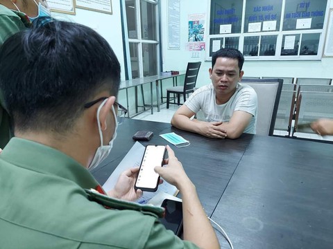 Xử phạt TikToker kêu gọi fan chính nghĩa biểu tình sau khi bà Phương Hằng bị bắt - Ảnh 2. Xử phạt TikToker kêu gọi fan chính nghĩa biểu tình sau khi bà Phương Hằng bị bắt - Ảnh 2.