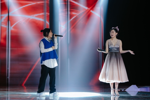 Noo Phước Thịnh phải tiếp oxy giữa đêm, Mỹ Tâm xin lỗi vì sự cố đêm nhạc My Soul 1981 - Ảnh 7. Noo Phước Thịnh phải tiếp oxy giữa đêm, Mỹ Tâm xin lỗi vì sự cố đêm nhạc My Soul 1981 - Ảnh 7.