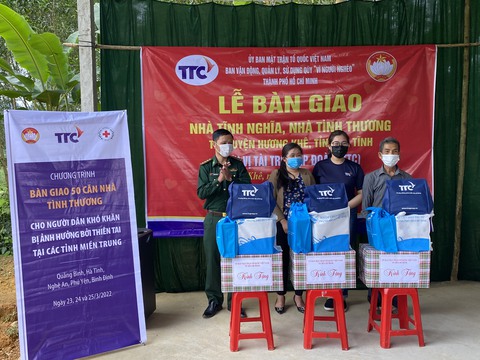 Tập đoàn TTC hỗ trợ xây dựng 50 nhà tình thương tại các tỉnh miền Trung - Ảnh 2. Tập đoàn TTC hỗ trợ xây dựng 50 nhà tình thương tại các tỉnh miền Trung - Ảnh 2.