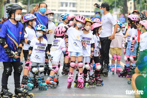 Hơn 30.000 người tham gia Ngày chạy Olympic vì sức khỏe toàn dân - Ảnh 2. Hơn 30.000 người tham gia Ngày chạy Olympic vì sức khỏe toàn dân - Ảnh 2.