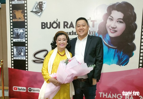 Nghệ sĩ Kim Cương sống lại những vui buồn với audio hồi ký - Ảnh 2. Nghệ sĩ Kim Cương sống lại những vui buồn với audio hồi ký - Ảnh 2.