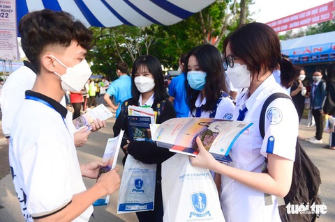 Tuyển sinh đại học 2022: Tránh mất cơ hội trúng tuyển - Ảnh 2. Tuyển sinh đại học 2022: Tránh mất cơ hội trúng tuyển - Ảnh 2.