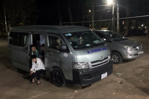 Bắt nóng nhóm thanh niên thuê ô tô chở xe ‘cọp’ ra quốc lộ 56 đua xe - Ảnh 3. Bắt nóng nhóm thanh niên thuê ô tô chở xe ‘cọp’ ra quốc lộ 56 đua xe - Ảnh 3.