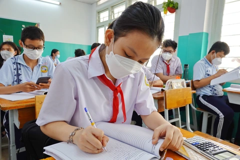 TP.HCM đổi mới đề thi vào lớp 10 - Ảnh 1. TP.HCM đổi mới đề thi vào lớp 10 - Ảnh 1.