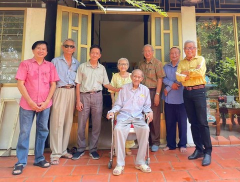 Giáo sư, họa sĩ Nguyễn Trung Tín qua đời - Ảnh 4. Giáo sư, họa sĩ Nguyễn Trung Tín qua đời - Ảnh 4.