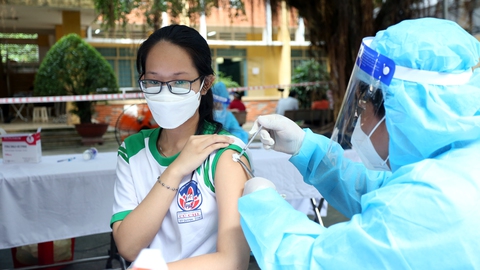 Sẵn sàng tiêm vắc xin cho trẻ 5 đến dưới 12 tuổi - Ảnh 2. Sẵn sàng tiêm vắc xin cho trẻ 5 đến dưới 12 tuổi - Ảnh 2.