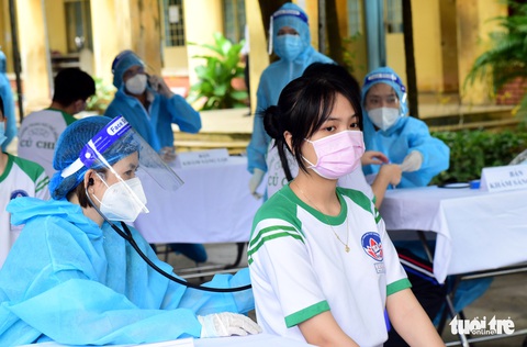 Tin sáng 29-3: TP.HCM ca mới giảm sâu nhưng ca nặng tăng nhẹ; Hà Nội, TP.HCM đều là vùng xanh - Ảnh 4. Tin sáng 29-3: TP.HCM ca mới giảm sâu nhưng ca nặng tăng nhẹ; Hà Nội, TP.HCM đều là vùng xanh - Ảnh 4.