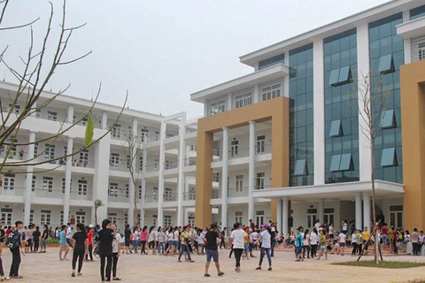 Thầy giáo thể dục tử vong trong nhà đa năng ở trường cấp 2 - Ảnh 1. Thầy giáo thể dục tử vong trong nhà đa năng ở trường cấp 2 - Ảnh 1.