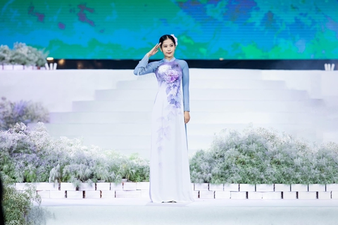 Đội tuyển bóng đá nữ là nguồn cảm hứng để Đen Vâu sáng tác ca khúc chủ đề SEA Games 31 - Ảnh 4. Đội tuyển bóng đá nữ là nguồn cảm hứng để Đen Vâu sáng tác ca khúc chủ đề SEA Games 31 - Ảnh 4.