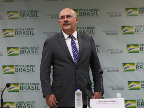 Bộ trưởng giáo dục Brazil từ chức, người thứ 3 trong chưa đầy 2 năm - Ảnh 1. Bộ trưởng giáo dục Brazil từ chức, người thứ 3 trong chưa đầy 2 năm - Ảnh 1.