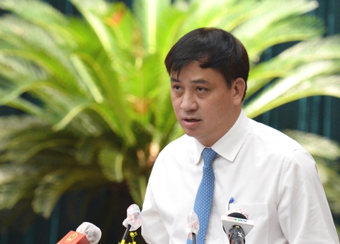 Phó chủ tịch TP.HCM Lê Hòa Bình qua đời do tai nạn trên đường đi công tác - Ảnh 1. Phó chủ tịch TP.HCM Lê Hòa Bình qua đời do tai nạn trên đường đi công tác - Ảnh 1.