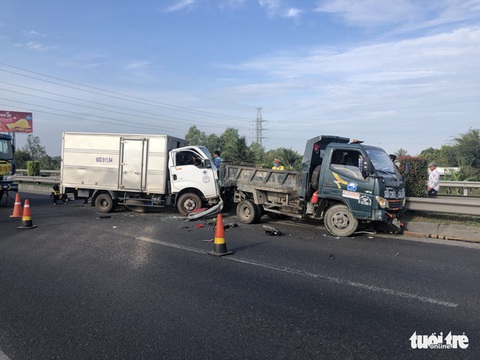 Cục Cảnh sát giao thông: Tai nạn do nổ lốp trên hai cao tốc ở TP.HCM chiếm 0,94% - Ảnh 1. Cục Cảnh sát giao thông: Tai nạn do nổ lốp trên hai cao tốc ở TP.HCM chiếm 0,94% - Ảnh 1.