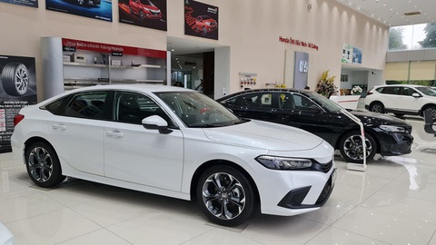 Honda Civic đẩy hàng tồn, giảm giá mạnh 40 triệu đồng tại đại lý - Ảnh 1. Honda Civic đẩy hàng tồn, giảm giá mạnh 40 triệu đồng tại đại lý - Ảnh 1.