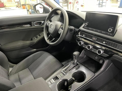Honda Civic đẩy hàng tồn, giảm giá mạnh 40 triệu đồng tại đại lý - Ảnh 3. Honda Civic đẩy hàng tồn, giảm giá mạnh 40 triệu đồng tại đại lý - Ảnh 3.