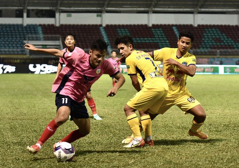 Vòng 2 V-League 2022: Hoàng Anh Gia Lai lại hòa - Ảnh 1. Vòng 2 V-League 2022: Hoàng Anh Gia Lai lại hòa - Ảnh 1.