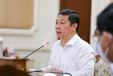 Giám đốc Sở Y tế TP.HCM: Thời điểm tiêm vắc xin cho trẻ 5-11 tuổi đang đến gần - Ảnh 2. Giám đốc Sở Y tế TP.HCM: Thời điểm tiêm vắc xin cho trẻ 5-11 tuổi đang đến gần - Ảnh 2.
