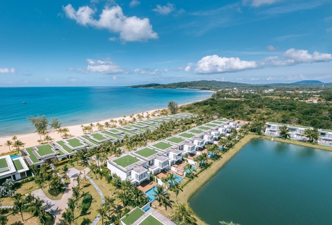 Giải mã kiến trúc độc đáo của Mövenpick Villas & Residences Phú Quốc - Ảnh 1. Giải mã kiến trúc độc đáo của Mövenpick Villas & Residences Phú Quốc - Ảnh 1.