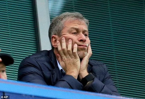 Tỉ phú Abramovich chính thức rao bán Chelsea - Ảnh 1. Tỉ phú Abramovich chính thức rao bán Chelsea - Ảnh 1.