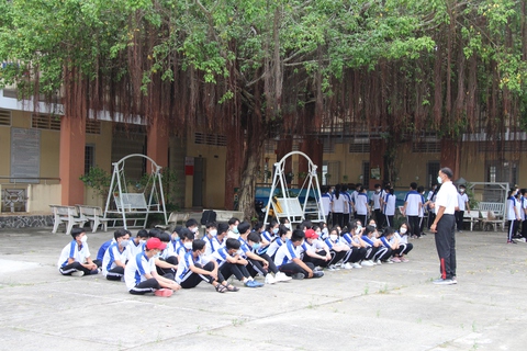 Nhiều ca mắc COVID-19, Kiên Giang lên kế hoạch dạy bù chủ nhật cho học sinh lớp 12 - Ảnh 1. Nhiều ca mắc COVID-19, Kiên Giang lên kế hoạch dạy bù chủ nhật cho học sinh lớp 12 - Ảnh 1.
