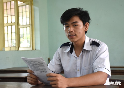 Con của người thợ cơ khí nghèo đoạt giải nhất quốc gia môn vật lý - Ảnh 2. Con của người thợ cơ khí nghèo đoạt giải nhất quốc gia môn vật lý - Ảnh 2.