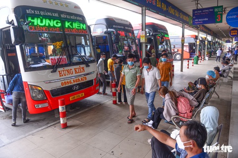 Giá vé xe tăng 10-20%, có nhà xe tăng tới 50% - Ảnh 1. Giá vé xe tăng 10-20%, có nhà xe tăng tới 50% - Ảnh 1.