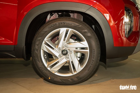 Chi tiết Hyundai Creta bản thấp nhất: Trang bị đủ dùng, rẻ hơn Kia Seltos nhưng chỉ 2 túi khí - Ảnh 6. Chi tiết Hyundai Creta bản thấp nhất: Trang bị đủ dùng, rẻ hơn Kia Seltos nhưng chỉ 2 túi khí - Ảnh 6.