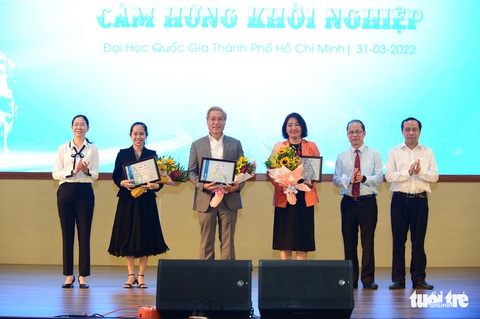 JobWay nhận giải đặc biệt của Tuổi Trẻ Golf Tournament for Start-up - Ảnh 18. JobWay nhận giải đặc biệt của Tuổi Trẻ Golf Tournament for Start-up - Ảnh 18.