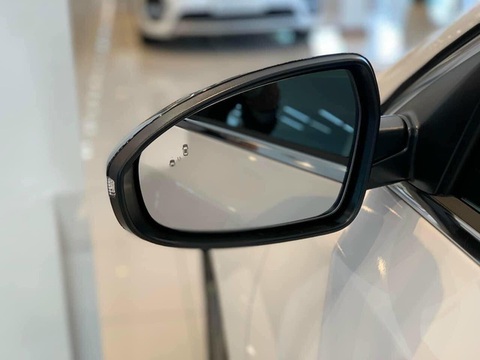 Kia K3 GT giá 759 triệu đồng về đại lý, cạnh tranh Corolla Altis và Civic mới lên đời - Ảnh 6. Kia K3 GT giá 759 triệu đồng về đại lý, cạnh tranh Corolla Altis và Civic mới lên đời - Ảnh 6.